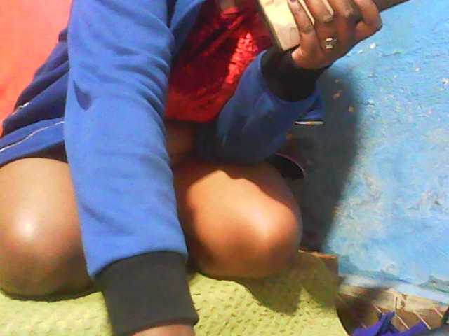 Live sex webcam photo for vanishahot #289325644