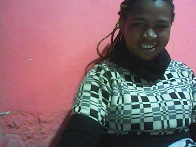 Live sex webcam photo for vanishahot #289885409