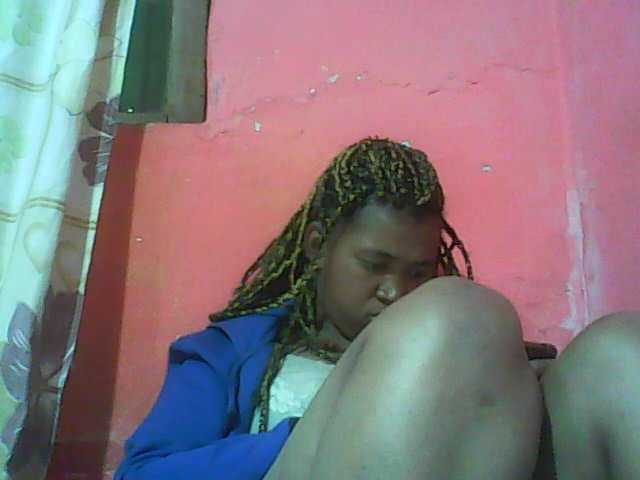 Live sex webcam photo for vanishahot #290021043