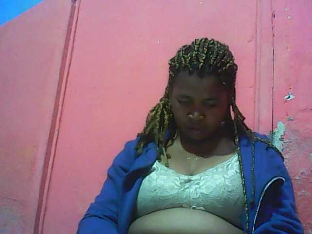 Live sex webcam photo for vanishahot #290024822