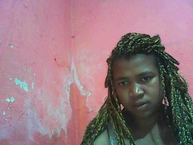 Live sex webcam photo for vanishahot #290040190