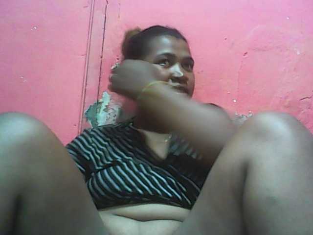 Live sex webcam photo for vanishahot #290386473