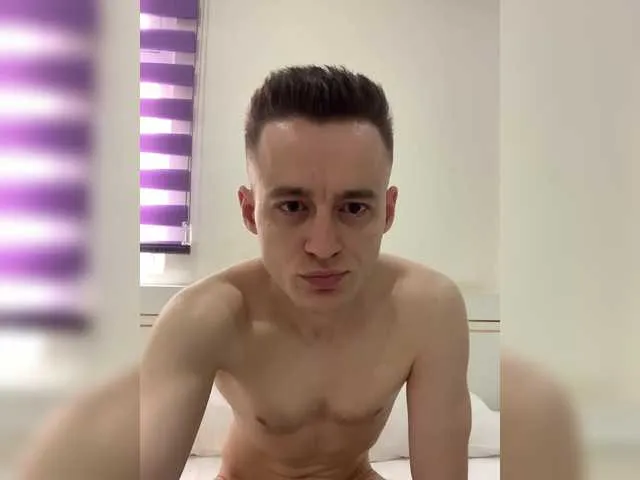 Live sex webcam photo for vch69- #291668630