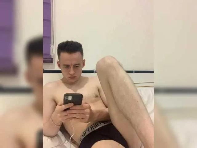 Live sex webcam photo for vch69- #291688848