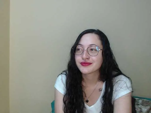 Live sex webcam photo for venus-latina #277642336