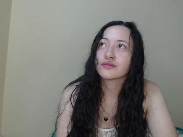 Live sex webcam photo for venus-latina #277675105