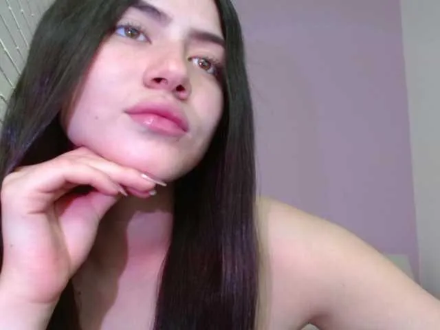 Live sex webcam photo for venus-tay #276325215