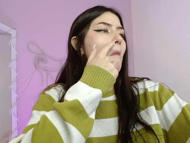 Live sex webcam photo for venus-tay #276877684