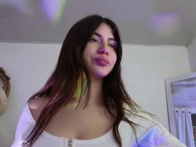 Live sex webcam photo for venus-tay #277675385