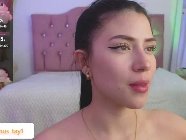 Live sex webcam photo for venus-tay #277749495