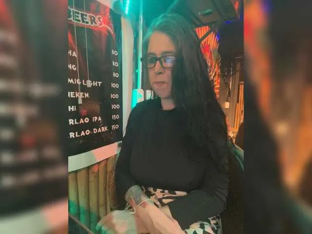 Live sex webcam photo for venusx1 #292376651