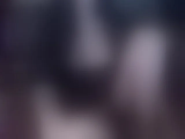 Live sex webcam photo for venusx1 #294006565