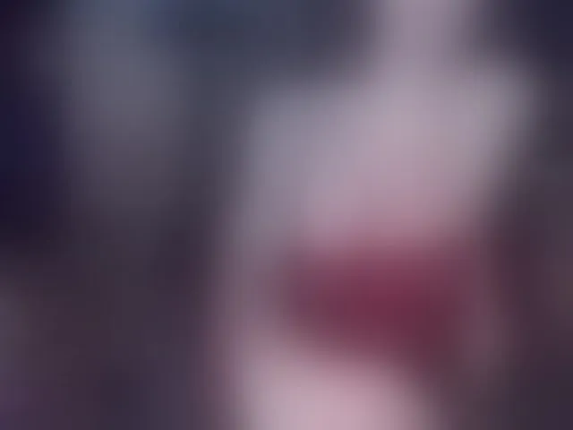 Live sex webcam photo for venusx1 #294094751