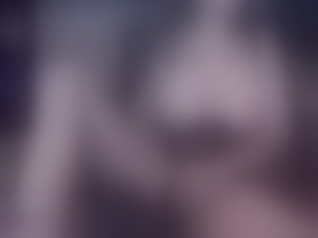 Live sex webcam photo for venusx1 #294170385