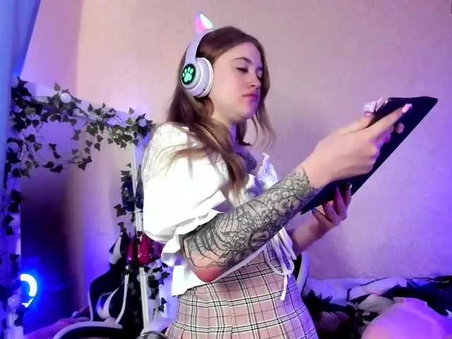 Live sex webcam photo for vergill-hell #274591191