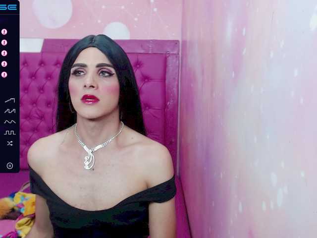 Live sex webcam photo for verodantez #273482265