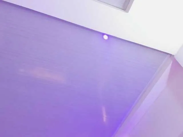 Live sex webcam photo for veronica-ross #291032186