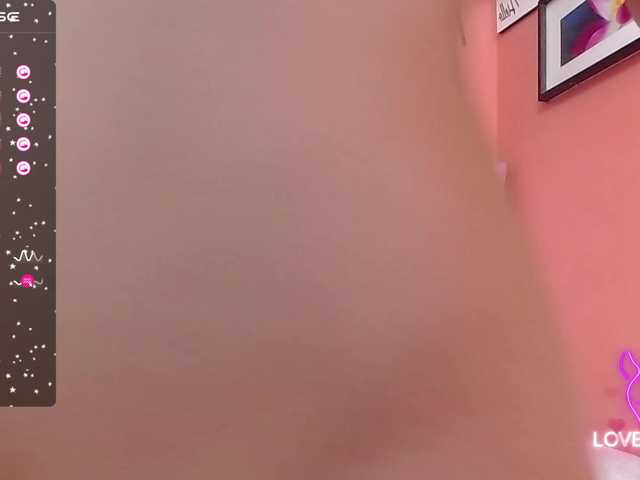 Live sex webcam photo for veronicaroose #276186753