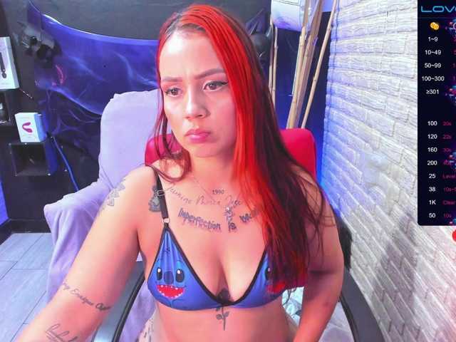 Live sex webcam photo for veronikafoxx #274094578