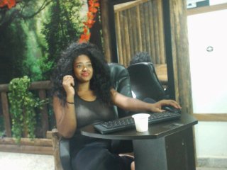 Live sex webcam photo for veronikalatin #143933454