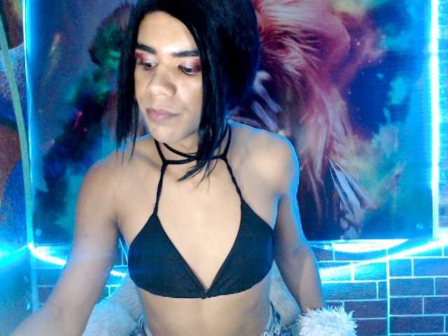 Live sex webcam photo for veronikdoll #273512125