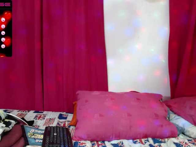 Live sex webcam photo for veroniklust #277502156