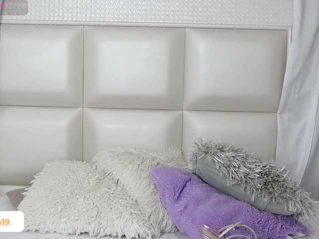 Live sex webcam photo for verosantana #291565997