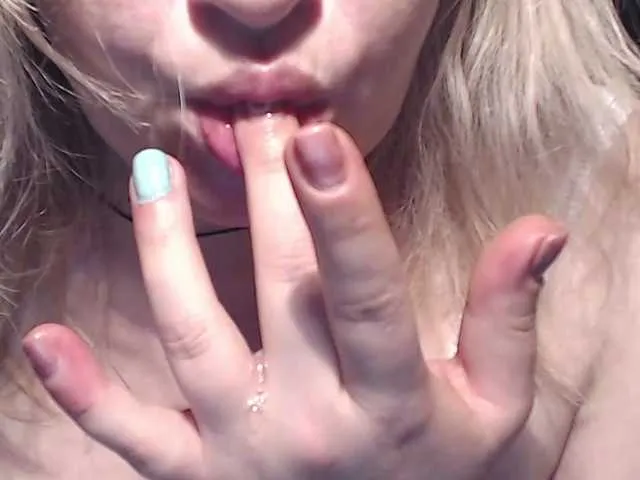 Live sex webcam photo for vesna2020 #276593393