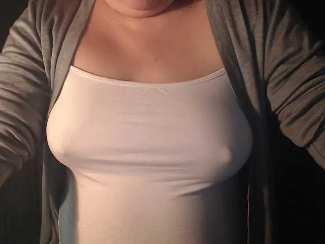 Live sex webcam photo for vesna2020 #292487418