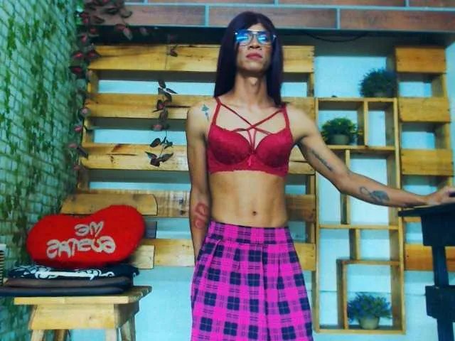 Live sex webcam photo for vianca24 #275513988