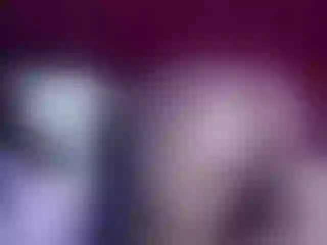 Live sex webcam photo for vicky94x #292132120