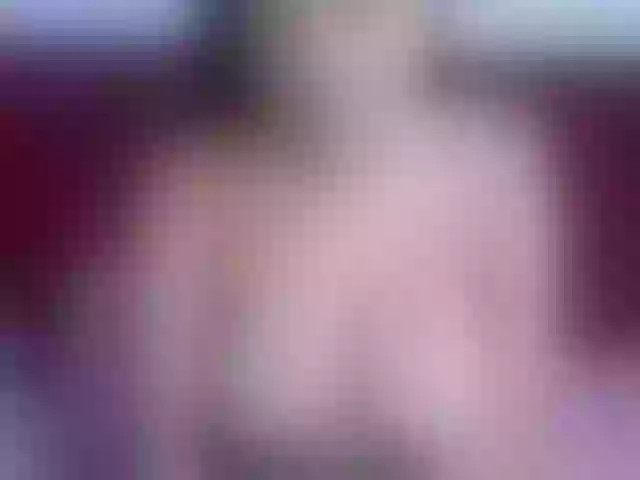 Live sex webcam photo for vicky94x #292205208
