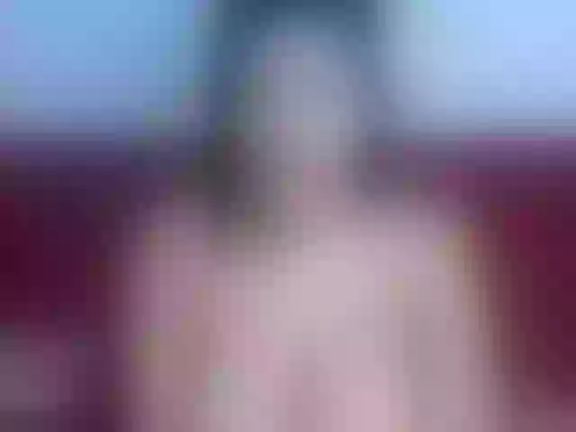 Live sex webcam photo for vicky94x #292290864