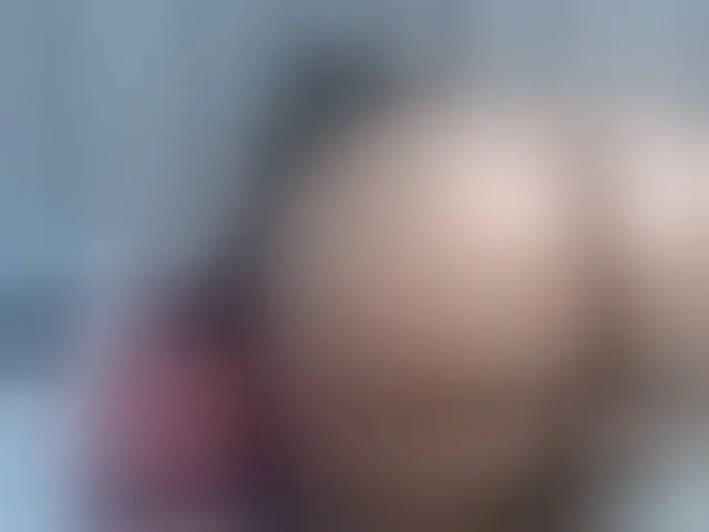 Live sex webcam photo for vicky94x #293251776