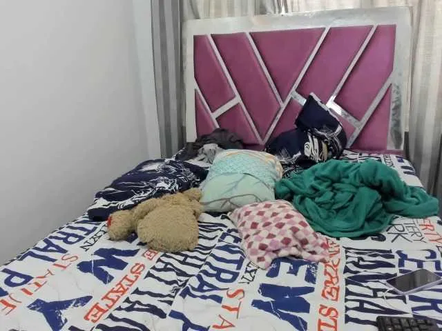 Live sex webcam photo for vicodollts #290877214