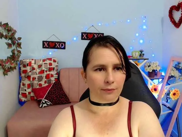 Live sex webcam photo for victoria-jones #291515000