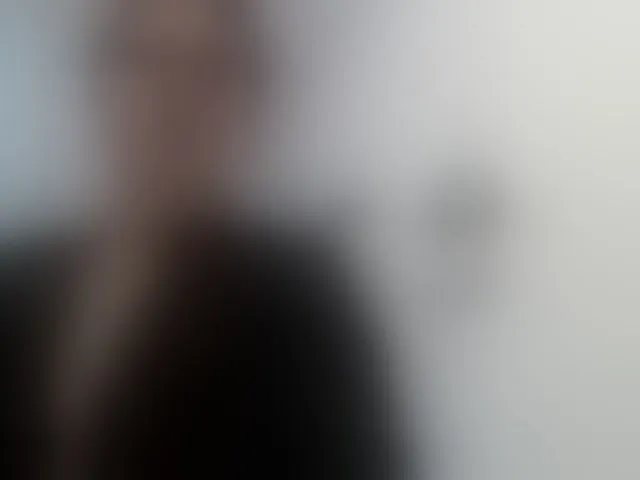 Live sex webcam photo for victoria-jones #293275634
