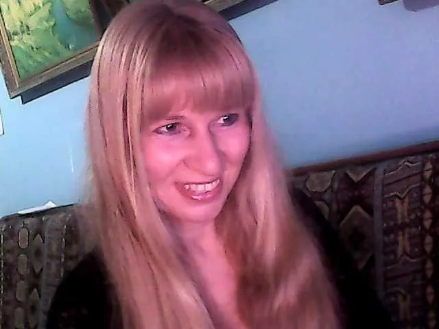 Live sex webcam photo for victoria71 #273034843