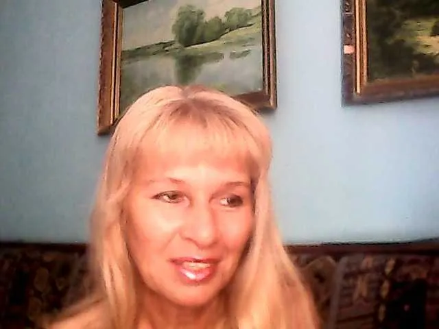 Live sex webcam photo for victoria71 #273378227