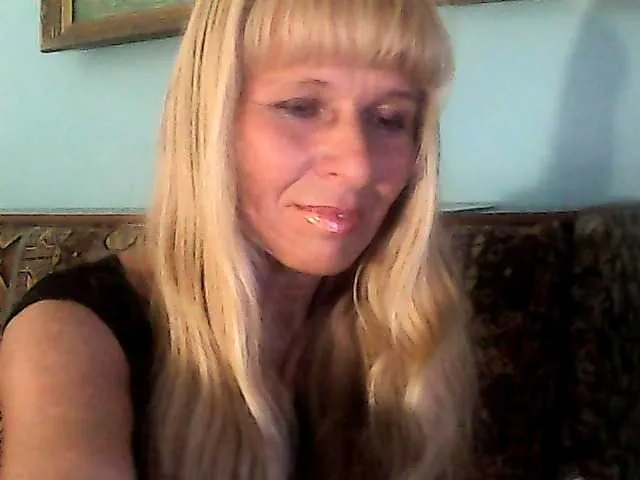 Live sex webcam photo for victoria71 #273439328