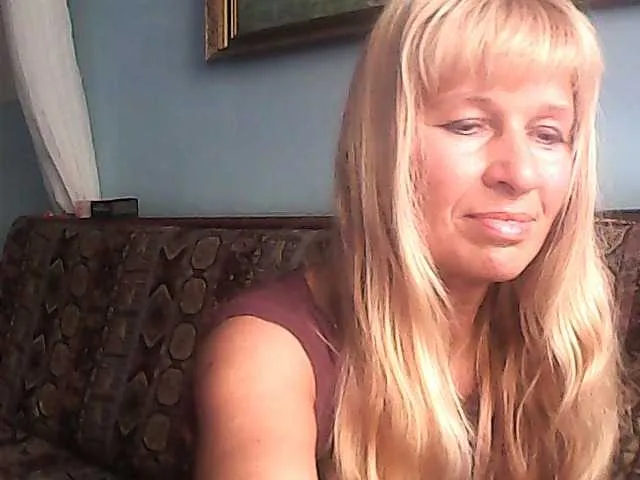 Live sex webcam photo for victoria71 #273460052