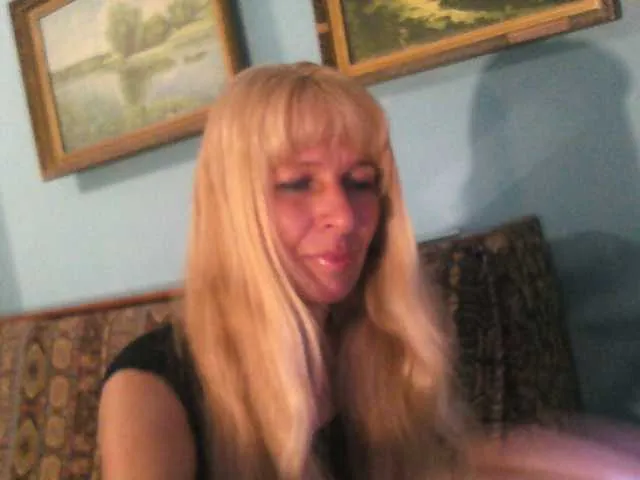 Live sex webcam photo for victoria71 #273604447