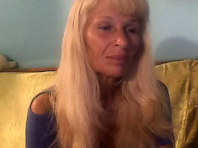 Live sex webcam photo for victoria71 #275657422