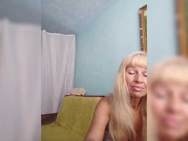 Live sex webcam photo for victoria71 #275697703