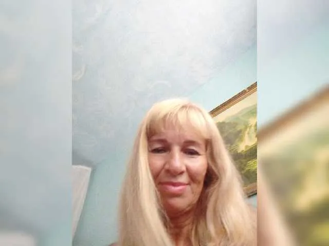 Live sex webcam photo for victoria71 #275839072