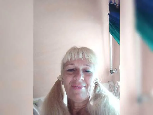 Live sex webcam photo for victoria71 #275965020