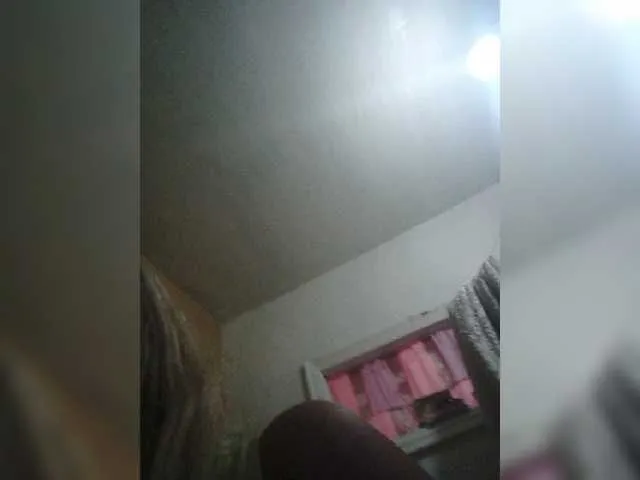 Live sex webcam photo for victoria71 #277823227