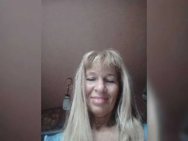 Live sex webcam photo for victoria71 #277938952