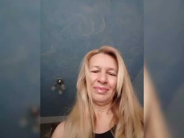 Live sex webcam photo for victoria71 #290756278