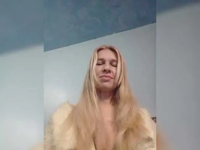 Live sex webcam photo for victoria71 #290849141